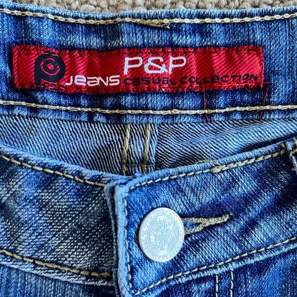 P&P Casual Collection Rhinestone embellished cropped jeans - Picture 4 of 10